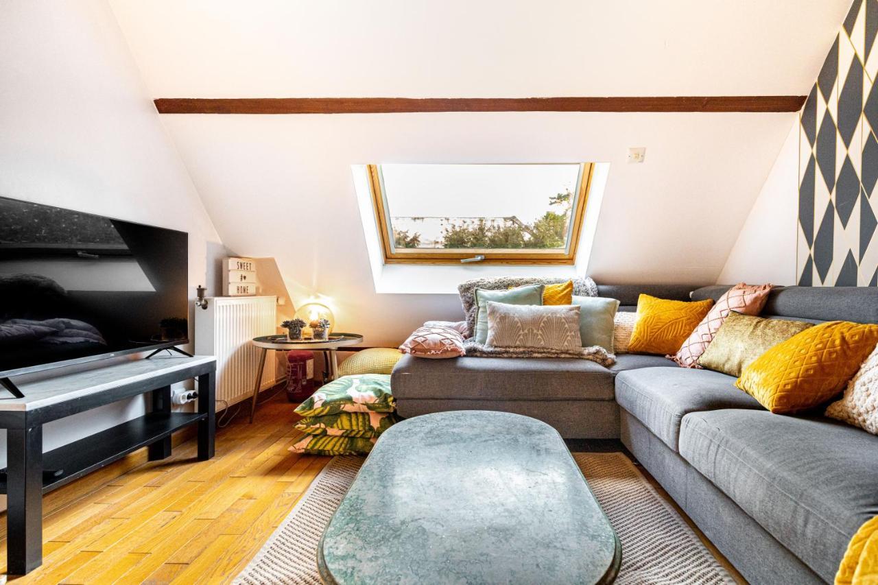 Art & Curiosity Cabinet Style Appartement With Paris View, Villa Des Ammonites Meudon Exterior photo